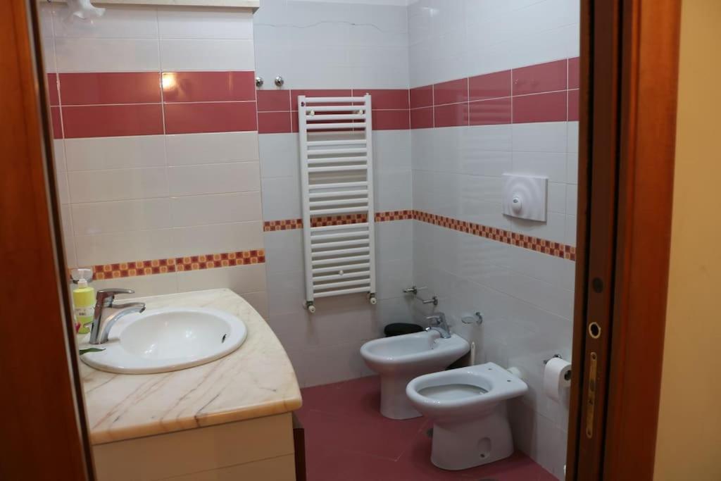 Apartament La Casa Del Sole Neapol Zewnętrze zdjęcie